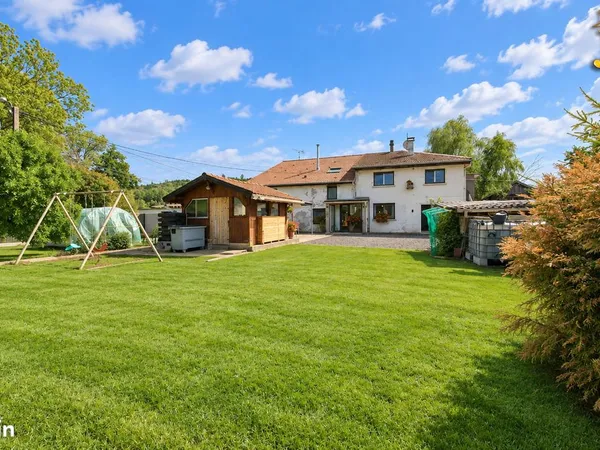 Chalet 5 pièces 240 m²