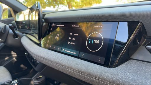 Audi Q6 e-tron 387 100 kWh Quattro - S Line – 2025 – 20407 km – Électrique – Boîte Automatique — photo 16