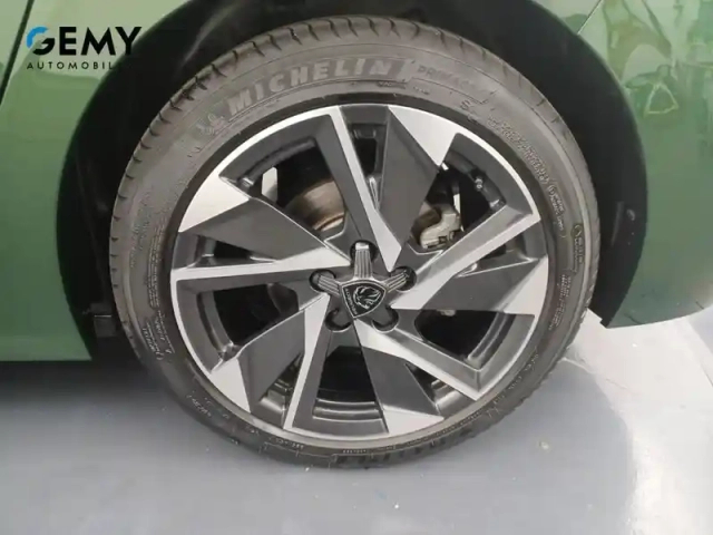 Peugeot 308 puretech 130ch s&amp;s eat8 — photo 11