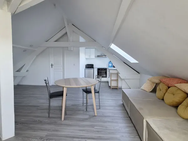 Nangis centre-ville Appartement meublé 1 pièce 21.70 m²