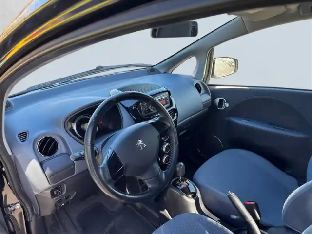 Peugeot Ion electrique — photo 28