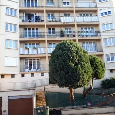 🏡 Armand Dutreix - APPART T4 🏡 - balcon - garage -Libre de suite
