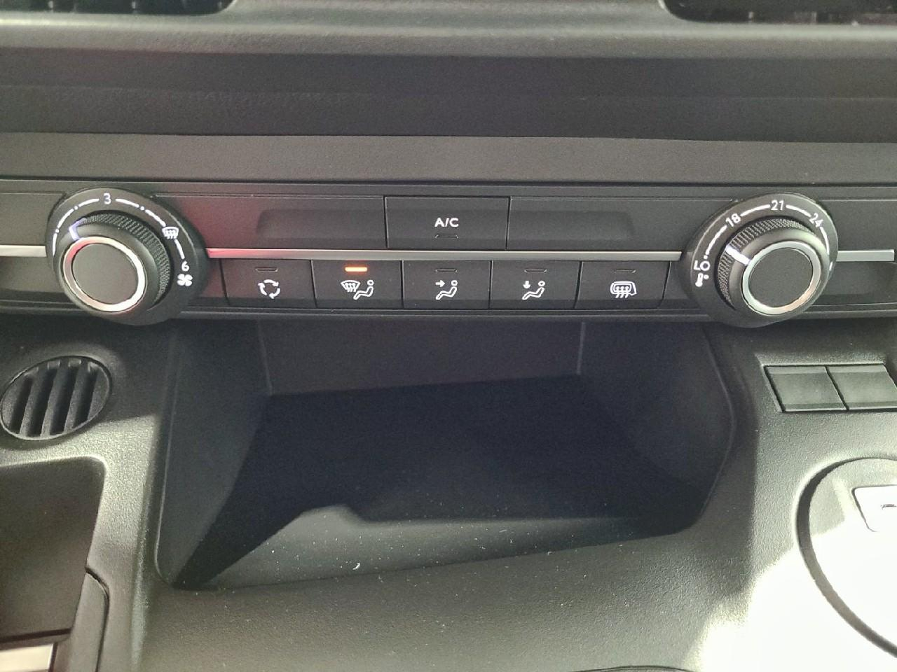Citroën Berlingo van m diesel 100 ch manuelle — photo 23