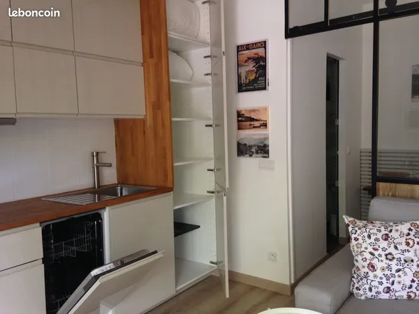 Disponible du 29 Novembre 2026 au 29 Février 2027: studio avec terrasse plein sud