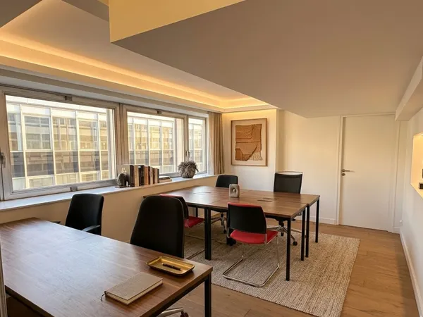 Bureaux 150 m²
