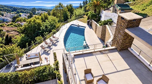 Villa 9 pièces 291 m²