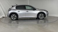 Peugeot 208 1.2 PureTech 130ch S&S GT EAT8 — photo 4