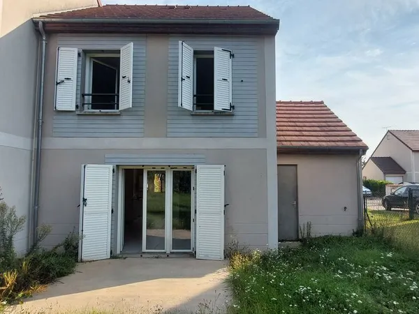 Maison 3 chambres - Amilly - Meublée