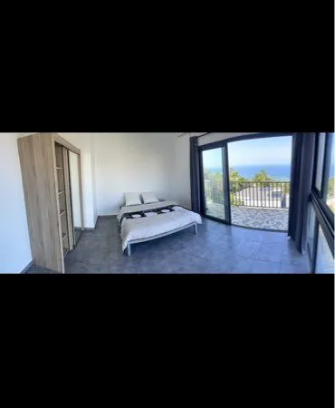 T4 (maison)