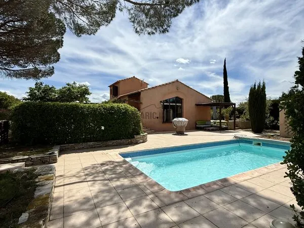 Villa 4 pièces 135 m²