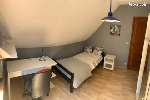 Chambre d'étudiant meublée à Lesquin