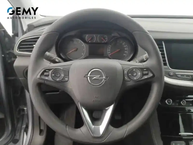 Opel Grandland X 1.2 turbo 130 ch bva8 — photo 13