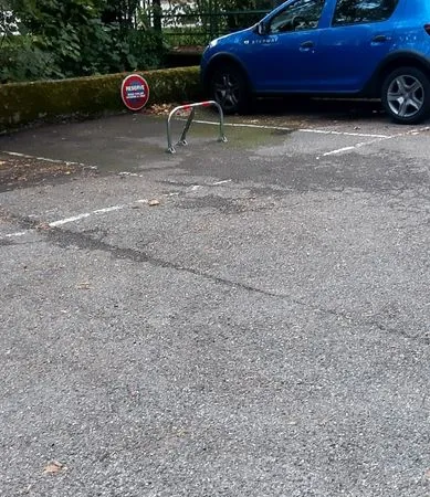 Place de parking extérieur