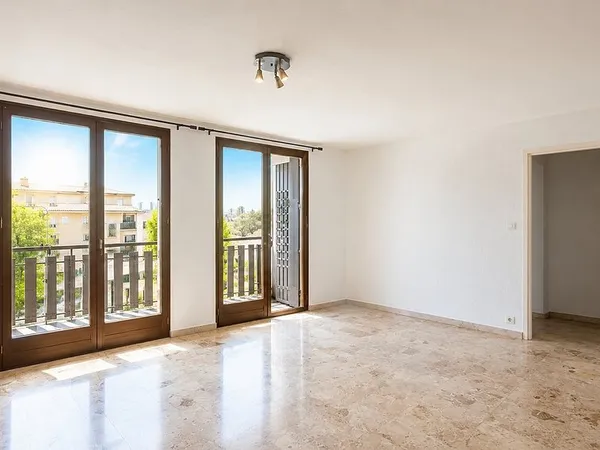 Appartement T3 lumineux avec terrasse - Projet investisseur