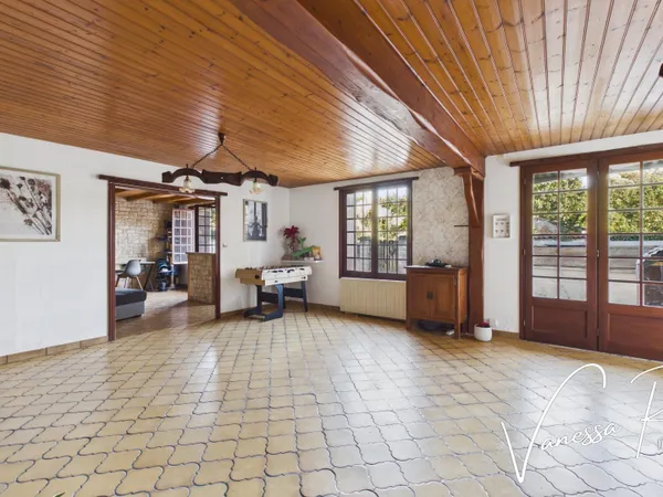 Mazeray, Maison 140m² vie de plain pied , 4 chambres et terrasse
