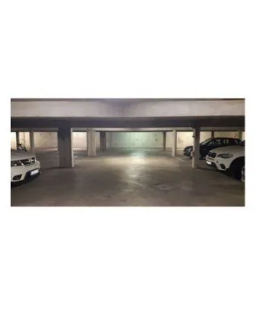 Loue place de parking