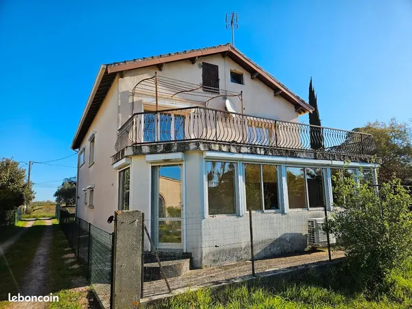 SEYSSES GRANDE MAISON de 233 m² ou 2 appartements