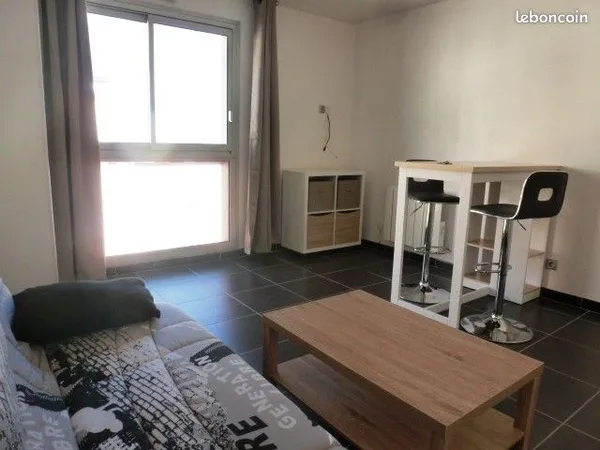 Studio 1 pièce 22 m²
