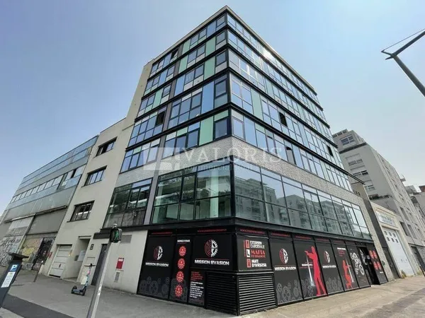 Bureau 547 m²