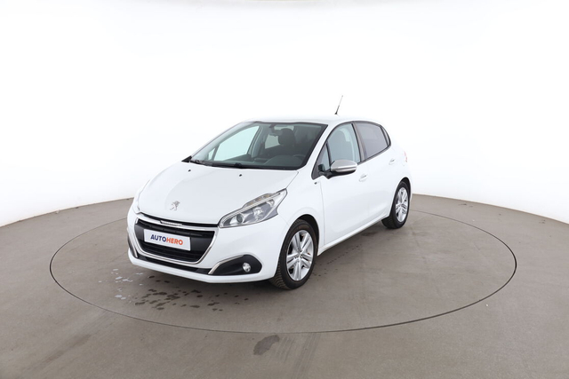 Peugeot 208 1.6 Blue-HDi Style
