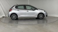 Peugeot 208 1.5 BlueHDi 100ch E6.c Active BVM5 86g 5p — photo 4