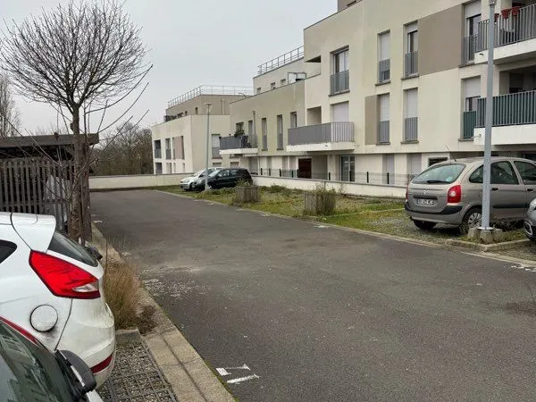 Parkings 3 places