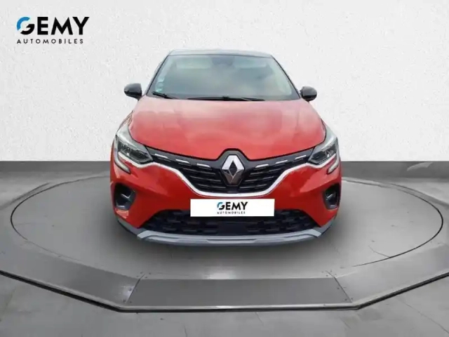 Renault Captur tce 130 edc fap — photo 2