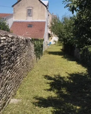 Maison 5 pièces 274 m²