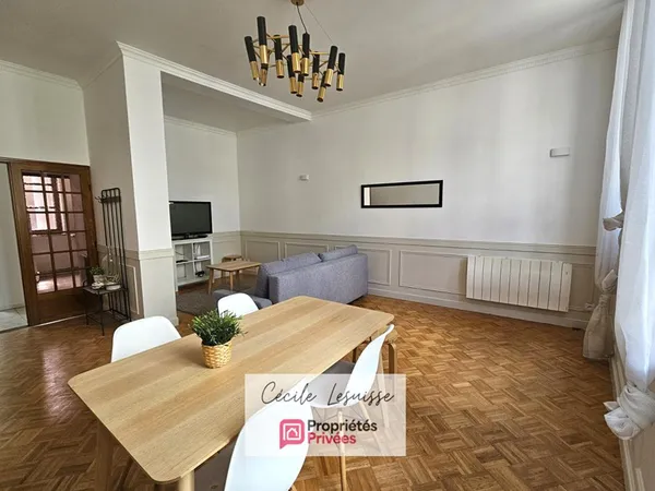 Bel appartement T5 en coeur de ville