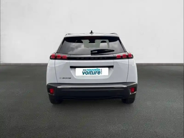 Peugeot 2008 electrique 54 kwh 156 ch — photo 5