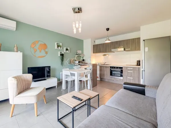 T2 MEUBLÉ AVEC TERRASSE ET PARKING - SÈTE LIDO