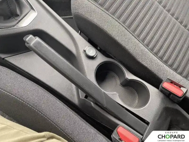 Peugeot 208 puretech 100 s&amp;s bvm6 — photo 18