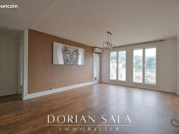 Appartement 4 pièces 83 m²