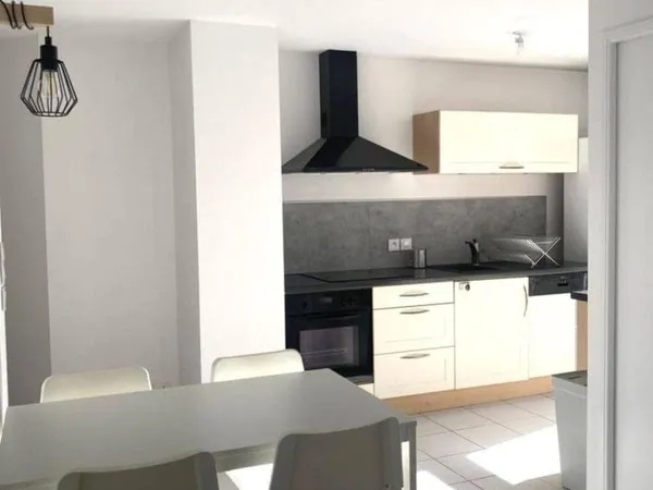 Appartement 5 pièces 74 m²