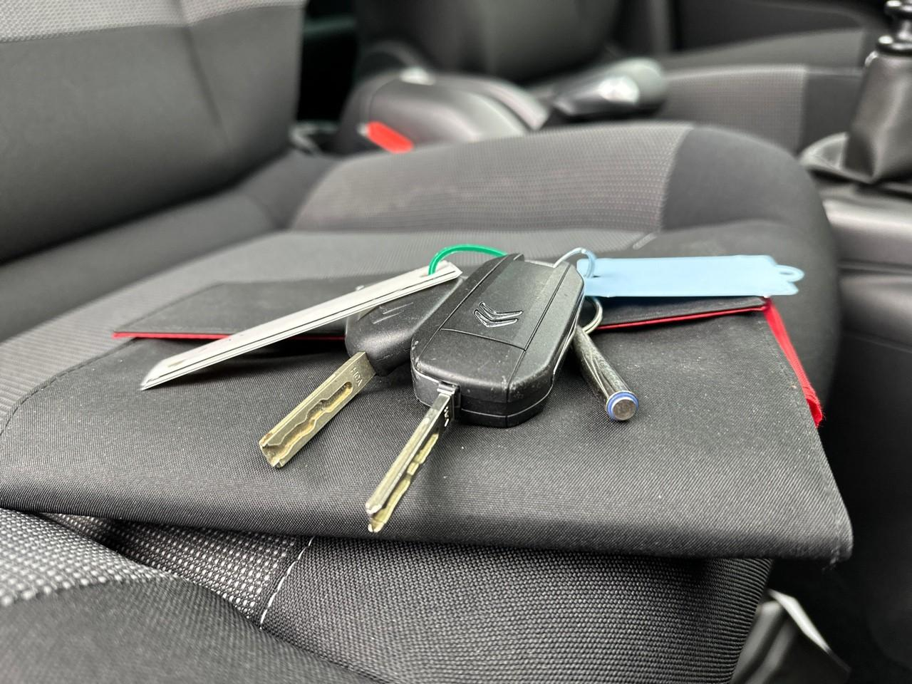 Citroën C3 Aircross puretech 130 s&s bvm6 shine — photo 29