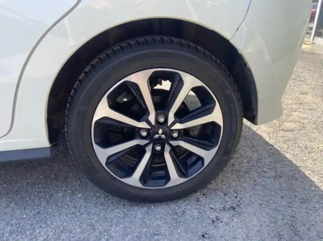Mitsubishi Space Star 1.2 mivec 71ch red line edition 2024 — photo 14