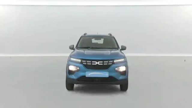Dacia Spring — photo 1