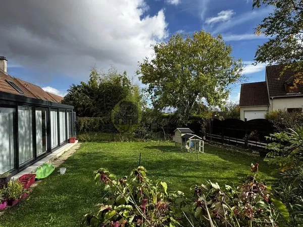 Maison 4 chambres de 115m² en plein coeur de Saint-Doulchard