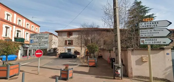 Stationnement Vente Saint-Just-Saint-Rambert   16000€