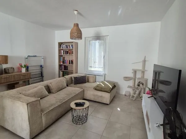 Appartement T3 60 m² Albinque - 590 (CC)