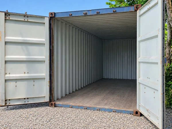 Location box conteneur container La Farlède