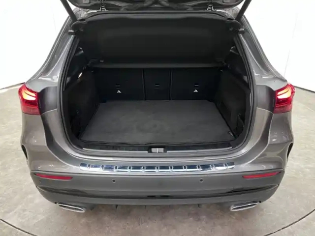 Mercedes Gla 200 d amg line — photo 10