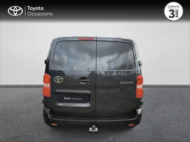Toyota Proace medium 2.0 d-4d 140 start pack confort bva mc24 — photo 12
