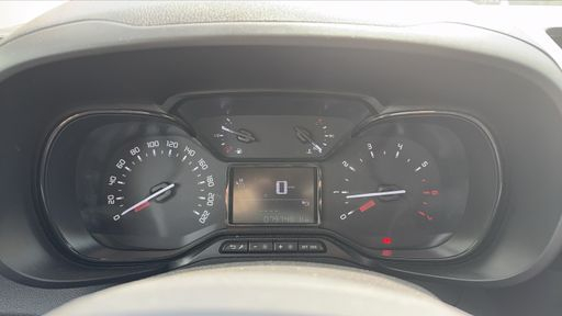 Citroen Berlingo VU 1.5 BlueHDi 75 - Van M – 2019 – 79748 km – Diesel – Boîte Manuelle — photo 15