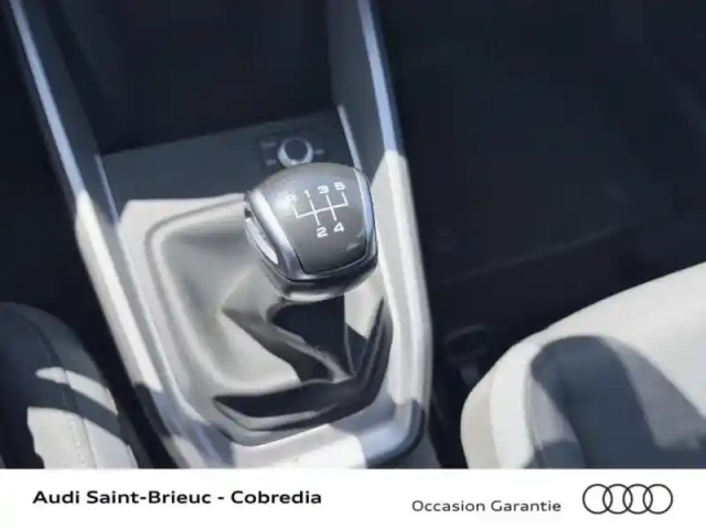 Audi A1 sportback 25 tfsi 95ch advanced — photo 29