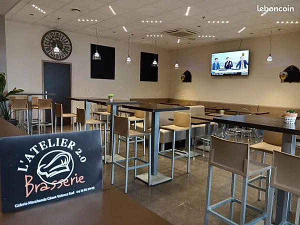 Ugent brasserie bar restaurant