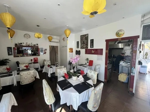 A VENDRE, FONDS DE COMMERCE, RESTAURANT CENTRE VILLE CAGNES SUR MER
