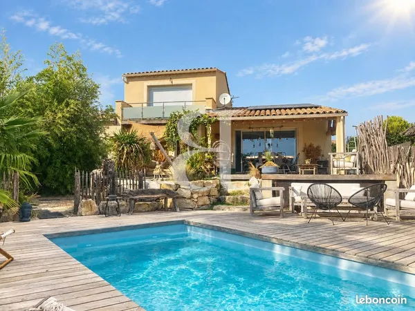 Villa 6 pièces 161 m²