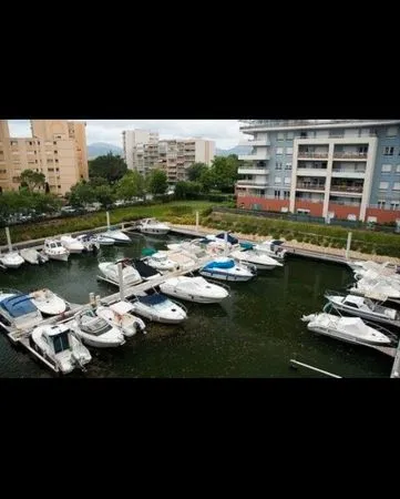 Loue place de bateau 6x60M par 2x50M à Marina Park sur Mandelieu