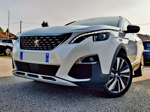 Peugeot 3008 hybrid4 300 e-eat8 gt line